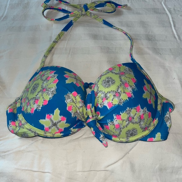 NWOT, Aerie Swim Top, Size 34C - Picture 2 of 5
